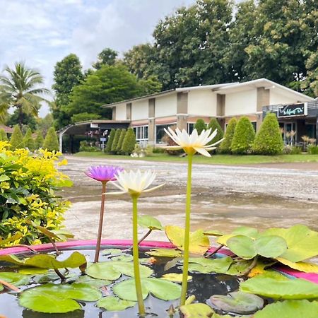 The Orchid House Hotel Nong Kung Yai Exterior photo